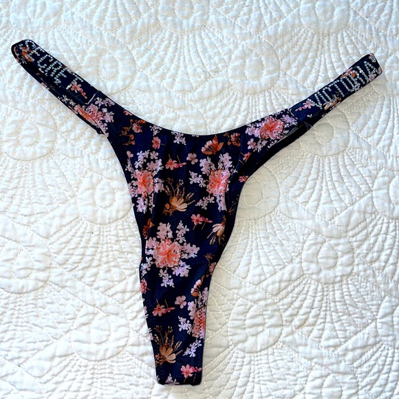 New Set of 3 Satin Shine Strap Logo Lace V String Thong Brazilian Panties - Picture 3 of 6